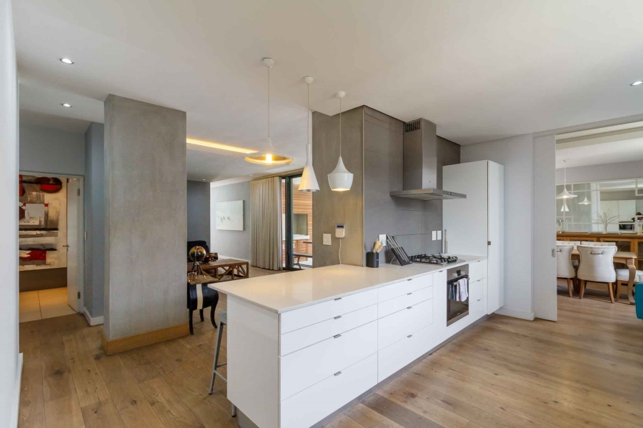 To Let 3 Bedroom Property for Rent in Green Point Western Cape